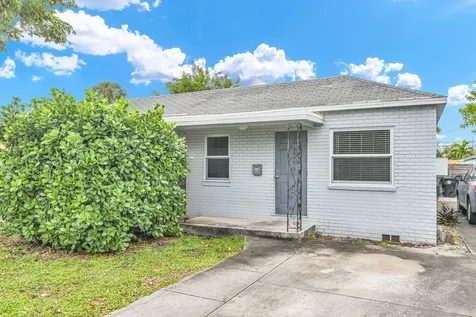 815 N J Street Lake Worth Beach FL 33460