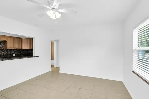815 N J Street Lake Worth Beach FL 33460