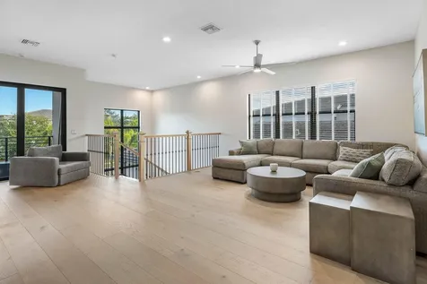 17317 Santaluce Manor Boca Raton FL 33496