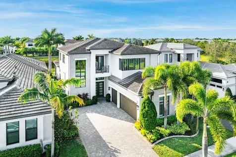 17317 Santaluce Manor Boca Raton FL 33496