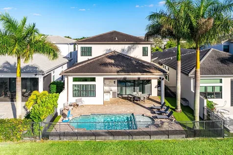 17317 Santaluce Manor Boca Raton FL 33496