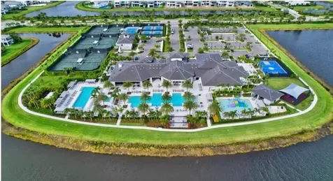17317 Santaluce Manor Boca Raton FL 33496