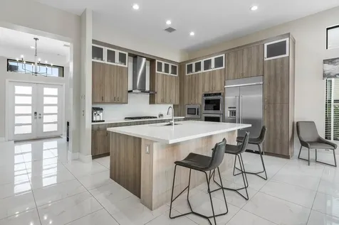 17317 Santaluce Manor Boca Raton FL 33496
