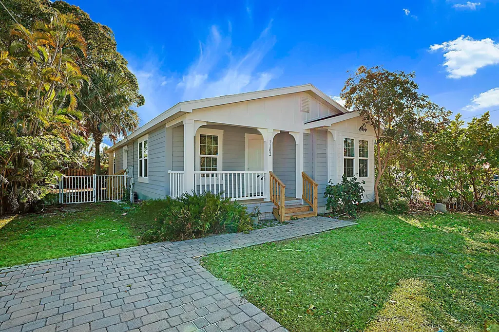 1102 19th Street West Palm Beach FL 33407