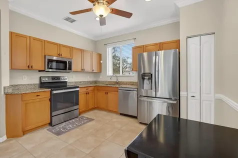 10672 Sw Gingermill Drive Port Saint Lucie FL 34987
