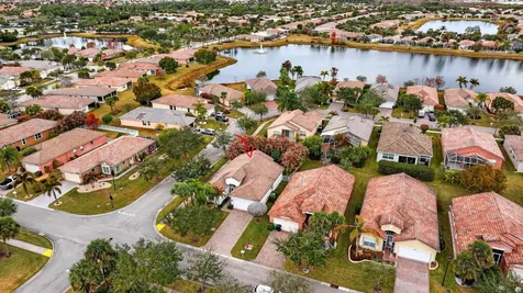10672 Sw Gingermill Drive Port Saint Lucie FL 34987