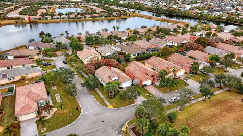 10672 Sw Gingermill Drive Port Saint Lucie FL 34987