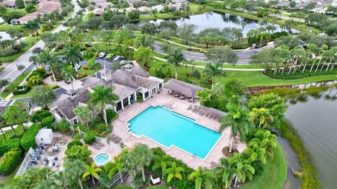 10672 Sw Gingermill Drive Port Saint Lucie FL 34987