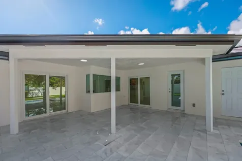 979 Nw 8th Street Boca Raton FL 33486