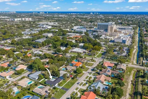 979 Nw 8th Street Boca Raton FL 33486
