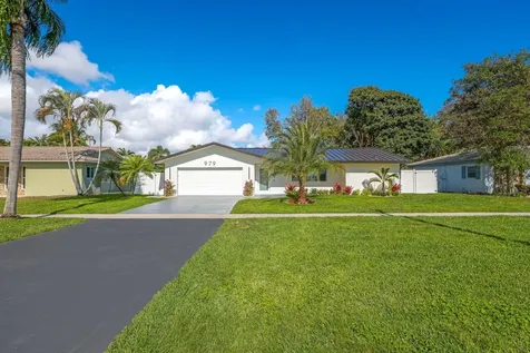 979 Nw 8th Street Boca Raton FL 33486