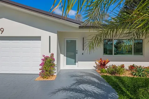 979 Nw 8th Street Boca Raton FL 33486
