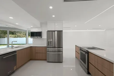 979 Nw 8th Street Boca Raton FL 33486