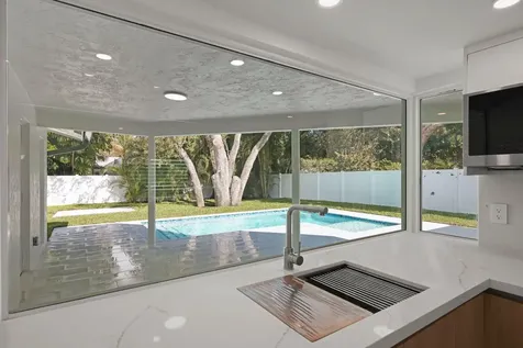 979 Nw 8th Street Boca Raton FL 33486