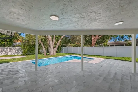979 Nw 8th Street Boca Raton FL 33486