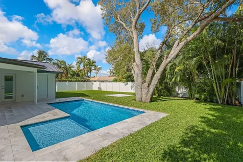 979 Nw 8th Street Boca Raton FL 33486