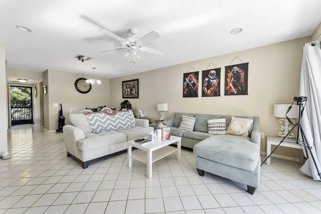 4266 Deste Court Lake Worth FL 33467