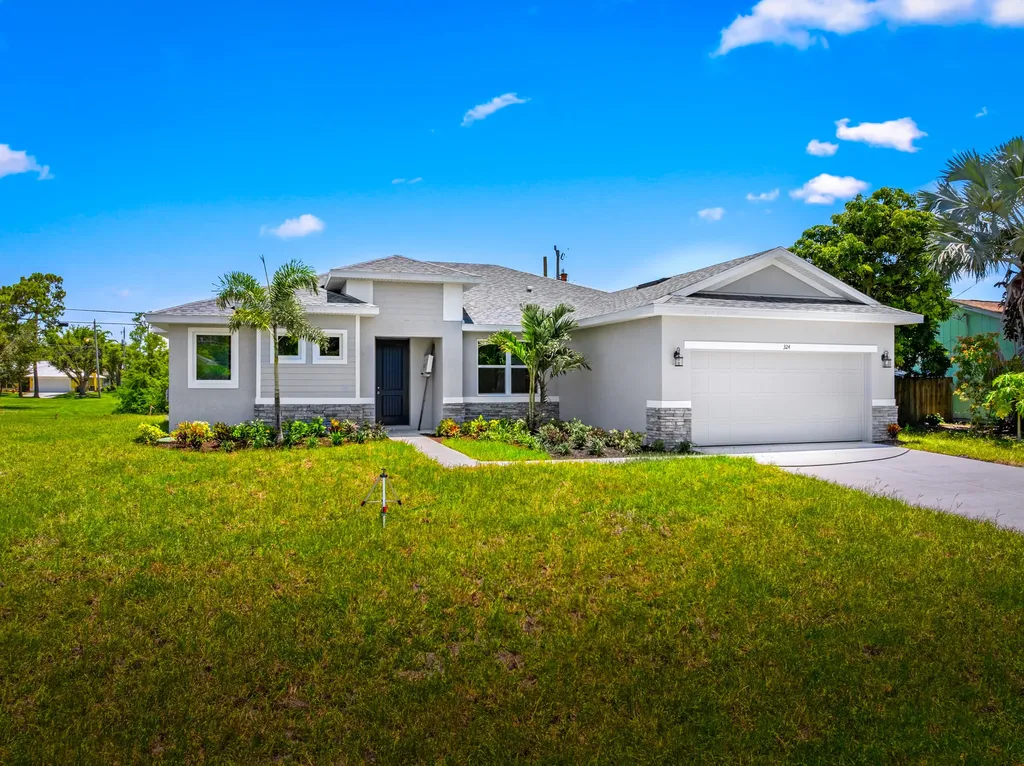 1373 Sw Gastador Avenue Port Saint Lucie FL 34953