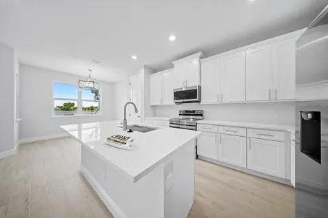 1373 Sw Gastador Avenue Port Saint Lucie FL 34953