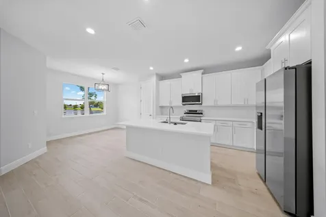 1373 Sw Gastador Avenue Port Saint Lucie FL 34953
