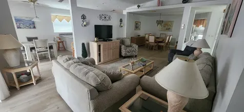 6049 Travelers Way Fort Pierce FL 34982