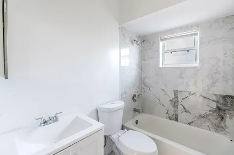 298 Sw Eyerly Avenue Port Saint Lucie FL 34953
