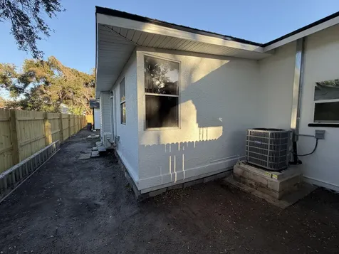 1606 S 45 Street Tampa FL 33619