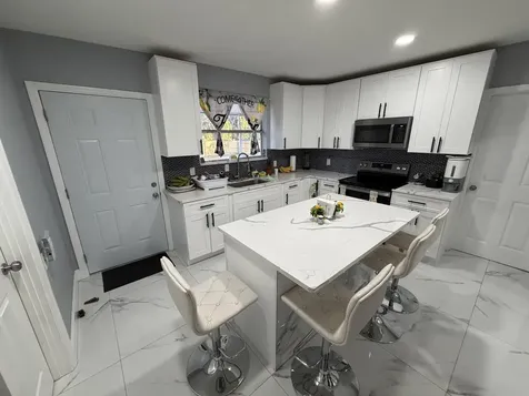 1606 S 45 Street Tampa FL 33619