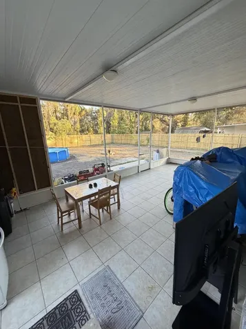 1606 S 45 Street Tampa FL 33619