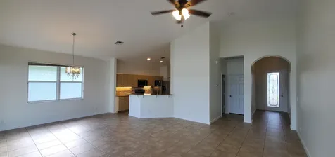 122 NW Swann Mill Circle Port Saint Lucie FL 34986