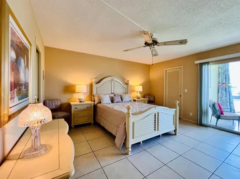 306 Wellington L West Palm Beach FL 33417