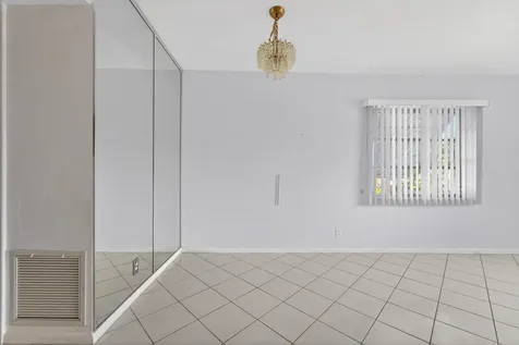 401 N J Street Lake Worth Beach FL 33460