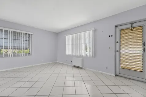 401 N J Street Lake Worth Beach FL 33460