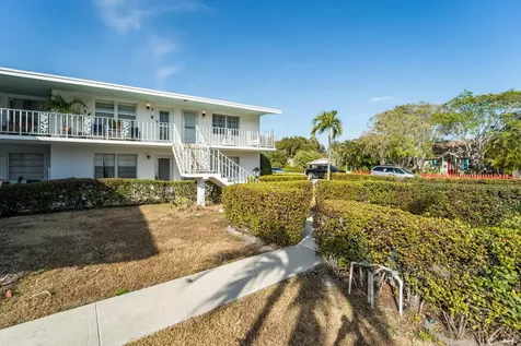 401 N J Street Lake Worth Beach FL 33460
