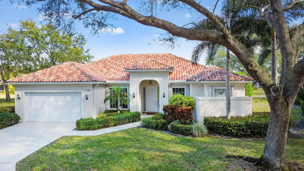 7139 Crystal Lake Drive West Palm Beach FL 33411
