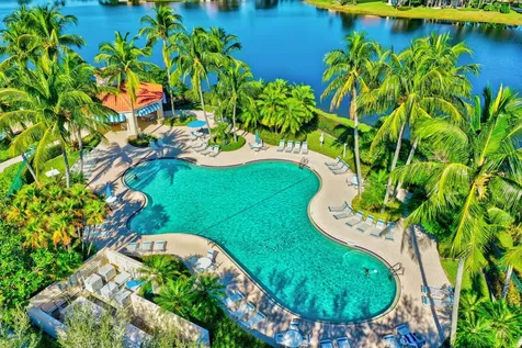 7139 Crystal Lake Drive West Palm Beach FL 33411