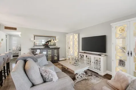 292 Piedmont G Delray Beach FL 33484