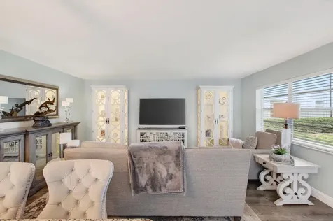 292 Piedmont G Delray Beach FL 33484