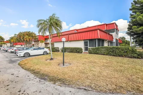 12013 Greenway Circle Royal Palm Beach FL 33411