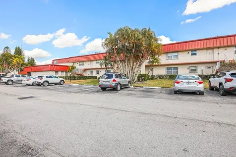 12013 Greenway Circle Royal Palm Beach FL 33411