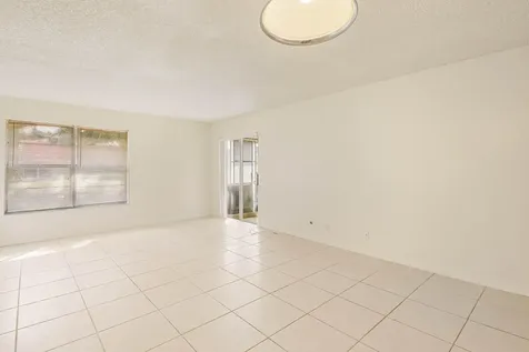 12013 Greenway Circle Royal Palm Beach FL 33411