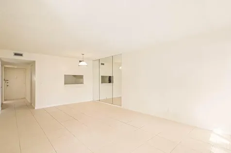 12013 Greenway Circle Royal Palm Beach FL 33411