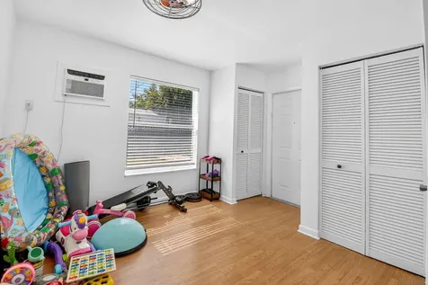 3651 Palm Drive Riviera Beach FL 33404