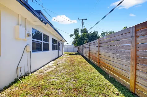3651 Palm Drive Riviera Beach FL 33404