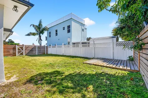 3651 Palm Drive Riviera Beach FL 33404