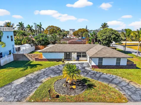 3651 Palm Drive Riviera Beach FL 33404
