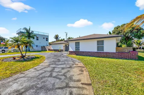 3651 Palm Drive Riviera Beach FL 33404