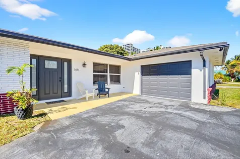 3651 Palm Drive Riviera Beach FL 33404