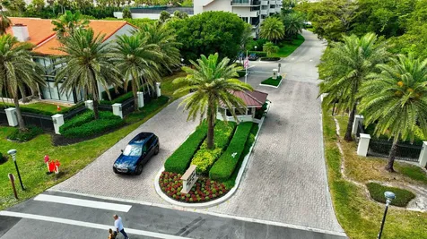 3908 S Ocean Boulevard Highland Beach FL 33487