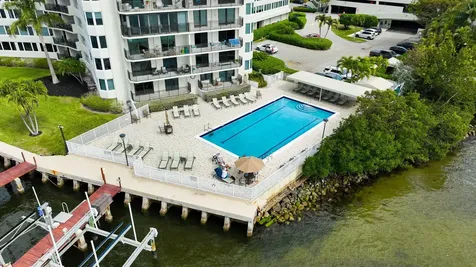 3908 S Ocean Boulevard Highland Beach FL 33487